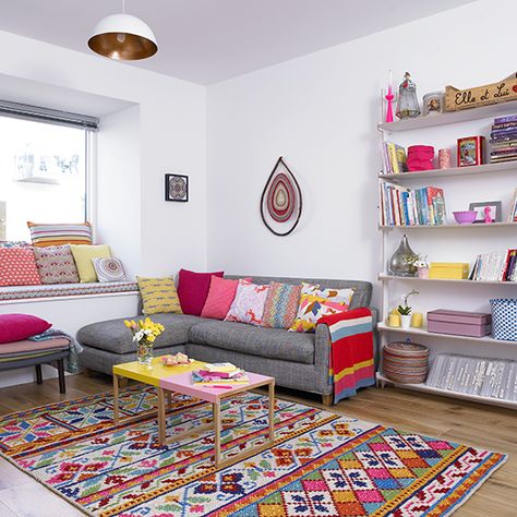 Living room Childrens Bedrooms Design, Indian Living Room, Grey Sofa, Indian Home Design, Retro Living Rooms, Living Room Decor Inspiration, Cosy Living Room, Colourful Cushions, Sofa Colors