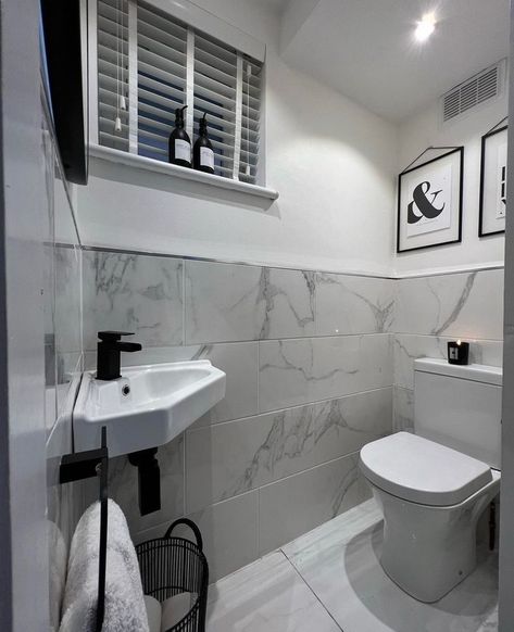 ✨ Sofia tile collection - seen here in this stunning bathroom @wilsonresidence ✨ Tiles shown are the Sofia Polished 30x60cm on the walls and 60x60cm on the floor. #tilegiant #bathroominspo #porcelaintile #bathroomtile Stunning Bathrooms, Bathroom Inspo, Porcelain Tile, Tile Bathroom, Flooring, Wall