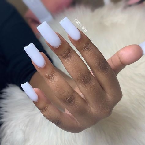 Milky Set Nails, Powdered White Acrylic Nails, Plain Nails Matte, Medium Long White Nails, Cute Acrylic Nail Designs Medium Length White, White Extra Birthday Nails, White Acrylic Nails With Design Summer, Full White Acrylic Nails, Milky Matte Nails