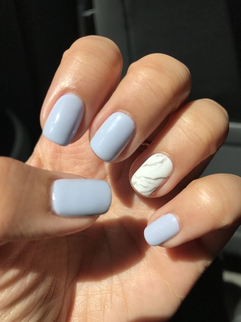 Blue marble nails White Marble Short Nails, Light Blue And White Nails Short, Short Blue And White Nails, Baby Blue Marble Nails, Light Blue Marble Nails, Blue And White Gel Nails, Blue And White Nails Short, Light Blue And White Nails, Ongles Baby Blue