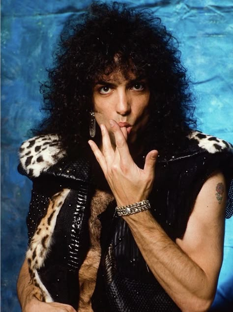 Paul Stanley 80s, Kiss Without Makeup, Best Kiss, Band Kiss, Vinnie Vincent, Kiss Images, Eric Carr, Kiss Army, Peter Criss