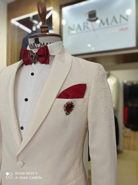 Red Tux, Red And White Suit, Mens White Suit, Red Tuxedo, Dinner Suit, White Suit, Red Suit, Senior Prom, Red Tie