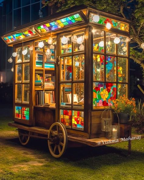 Book Truck Library, Garden Library Aesthetic, Library Outside, Library Cafe, Architecture Renovation, Book Cafe, Library Design, Home Library, Dream House Decor