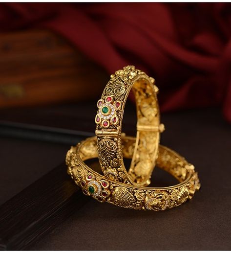 Gold Kundan Kada Kundan Kada, Kundan Bangles, Bangles Gold, Gold Jewellery Design Necklaces, Jewelry Design Necklace, Gold Jewellery Design, Jewellery Design, Multi Stone, Gold Jewellery