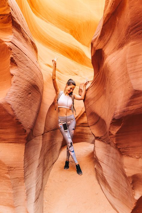 How To Visit Horseshoe Bend and Lower Antelope Canyon in Arizona Slot Canyons Arizona, Lower Antelope Canyon, Arizona Road Trip, Canon 5d Mark Iii, Slot Canyon, Arizona Travel, Vegas Trip, Las Vegas Trip, Banff National Park