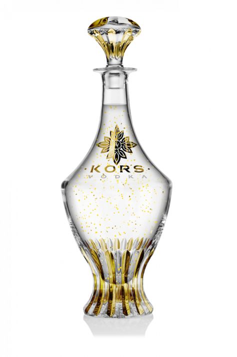 Kors Vodka ($24,500) comes packaged in bottles hand-painted in 24-karat gold. Expensive Vodka, Luxury Vodka, Vodka Brands, Gold Bottles, Distillation Process, Alcohol Bottles, Velvet Interiors, Bottle Packaging, Liquor Bottles