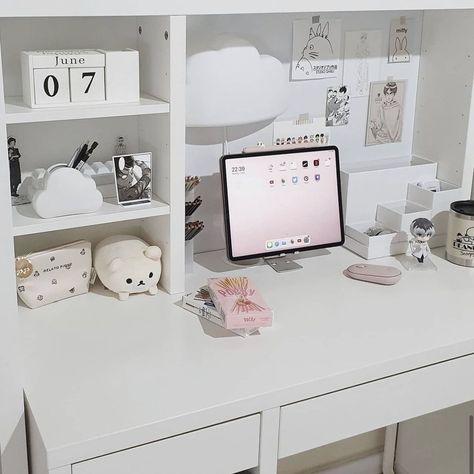 Micke Desk, Small Room Makeover, Room Organisation, Study Desk Decor, Aesthetic Desk, Aesthetic Room Ideas, Desk Inspo, Desk Inspiration, White Desk