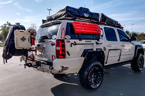 Overland Suburban, Suburban Overland, 4x4 Suburban, Overlander Truck, Suburban Camper, Lifted Chevy Tahoe, Best Off Road Vehicles, Jeep Wk, Tactical Truck