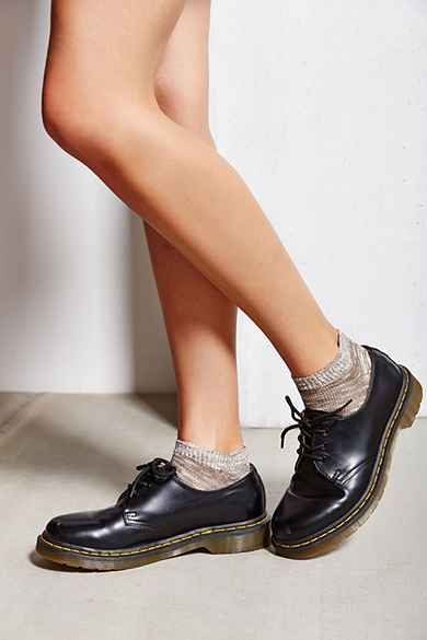 Subtle Slub Yarn Low-Cut Ankle Sock Low Cut Doc Martens Outfit, Black Mid Dress, Martens Outfit, Dr Martens Outfit, Slub Yarn, 90s Summer, Outfit Pieces, Doc Martens Outfit, Moodboard Inspiration