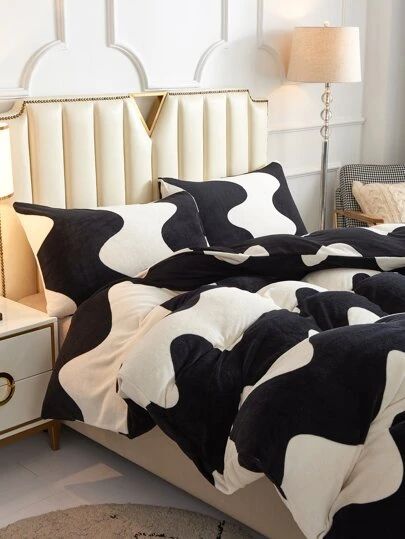 Bedding Sets & Duvet Covers | SHEIN UK Cow Print Bedding Aesthetic, Cow Bedding Aesthetic, Black And White Comforter, Bed Sheets Cow Print, Cow Print Pillow Cases, Black And Whiye Bed Covers, Pillow Case Bed, Black Bedroom Decor, White Comforter