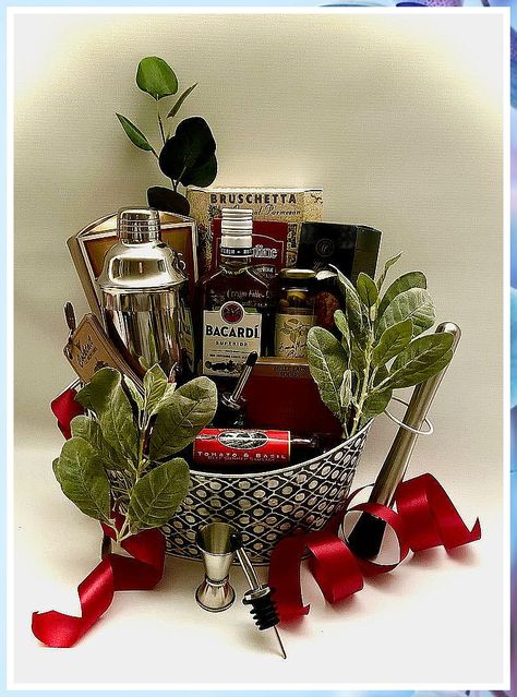 Gardening Christmas Gift Basket - Get It Now! For more details, click to visit Amazon.com. Liquor Gift Baskets Men, Alcohol Gift Basket, Alcoholic Gifts, Whiskey Gifts Basket, Butter Toffee Pretzels, Homemade Housewarming Gifts, Toffee Pretzels, Alcohol Gift Baskets, Liquor Gift Baskets