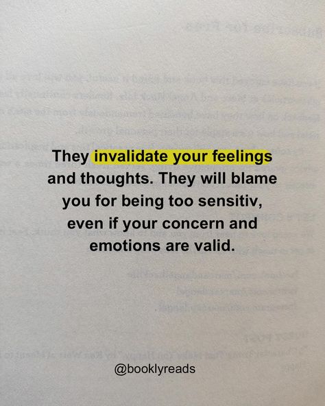 ✨4 Dark gaslighting tactics used by narcissists to mess with your mind. ✨Narcissism is extreme self- involvement to the degree that it makes a person ignore the needs of these around them. While everyone may show occasional narcissistic behaviour, true narcissists frequently disregard others or their feelings. They do not understand the effect that their behaviour has on other people. ✨But not everyone can recognise the narcissistic behaviour which was hidden behind the charm of narcissist... Gaslighting Art, Gaslighting Tactics, Inspirational Books To Read, Narcissistic Behavior, Poster Room, Make A Person, Narcissism, Inspirational Books, Book Review