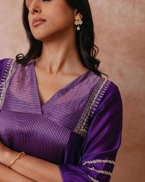 𝗖𝗼𝗹𝗹𝗲𝗰𝘁𝗶𝗼𝗻 𝗤𝘂𝗿𝗯𝗮𝘁 | 𝗕𝘆 𝗠𝗮𝗻𝘀𝗶 𝗡𝗮𝗴𝗱𝗲𝘃 Presenting you the “Purple Chanderi A-line Kurta Set” The front and back panel of the kurta has tissu… | Instagram Plain Kurti Designs, Woven Embroidery, Sheer Dupatta, Chanderi Kurta, Women Kurta, Kurta Set For Women, Simple Kurta Designs, Designer Kurti Patterns, Neck Designs For Suits