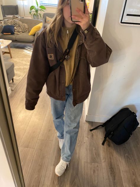 Women’s Carhartt Jacket Outfit, How To Style Carhartt Jacket, Long Sleeve Carhartt Shirt Outfit, Woman Carhartt Outfits, Fall Jackets Aesthetic, Brown Carhartt Jacket Outfit Women, Outdoorsy Outfits Winter, Crunchy Fall Outfits, Women�’s Beanie Outfit