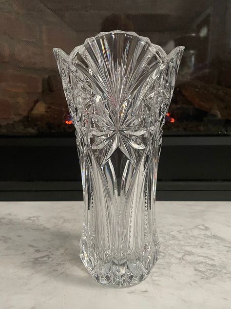 Table Flower, Crystal Table, I Love America, Crystal Vase, Table Flowers, Think Tank, Crystal Flower, Anchor Hocking, Design Thinking