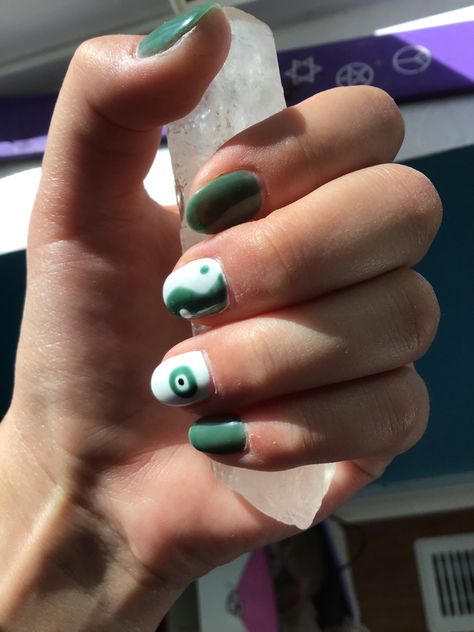 Green Evil Eye Nails, Fall Toe Nails, Fall Toes, Evil Eye Nails, Ying Yang, I Love Nails, Love Nails, Toe Nails, Evil Eye