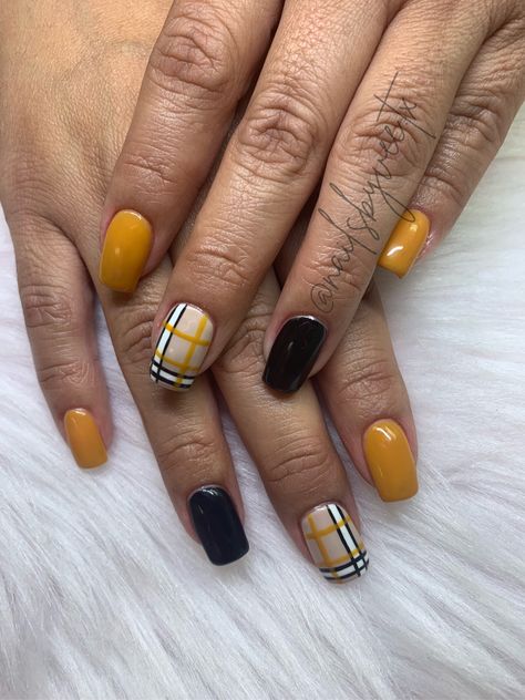 yellow nails, black nails, square nails, plaid nails, fall nails, short nails, fall designs Yellow Plaid Nails Design, Fall Nails With Stripes, Dark Yellow Nails Fall, Fall Yellow Nails Acrylic, Nail Designs Fall Gel Square, Plaid Short Nails, Yellow Plaid Nails, November Nail Ideas Square, Yellow Fall Nails Design