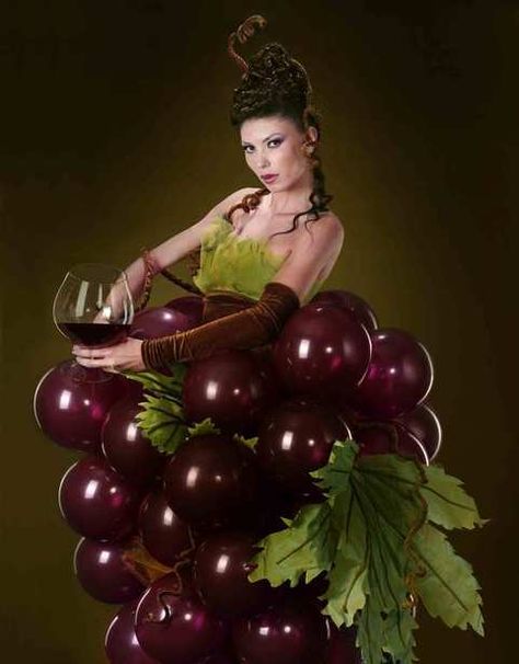 Grape Costume Women, Wine Goddess Costume, Mimosa Costume, Fruit Costume Women, Wine Halloween Costume, Grape Costume, Food Fashion Design, Wine Costume, Wine Float