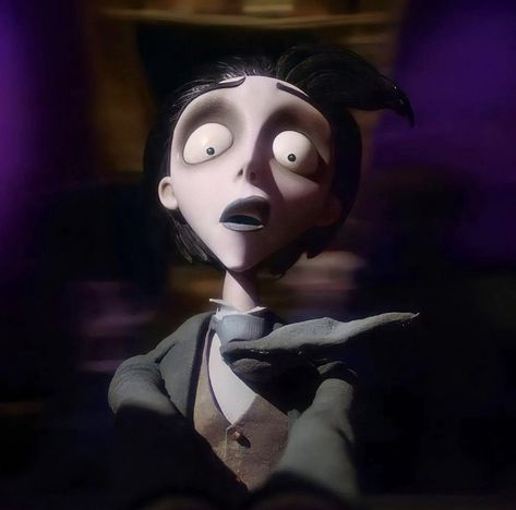 Victor Corpse Bride Icon, Victor Van Dort Icon, Victor Emily, Tim Burton Pfp, Victor Van Dort, Tim Burton Animation, Victor Corpse Bride, Tim Burton Characters, Tim Burton Films