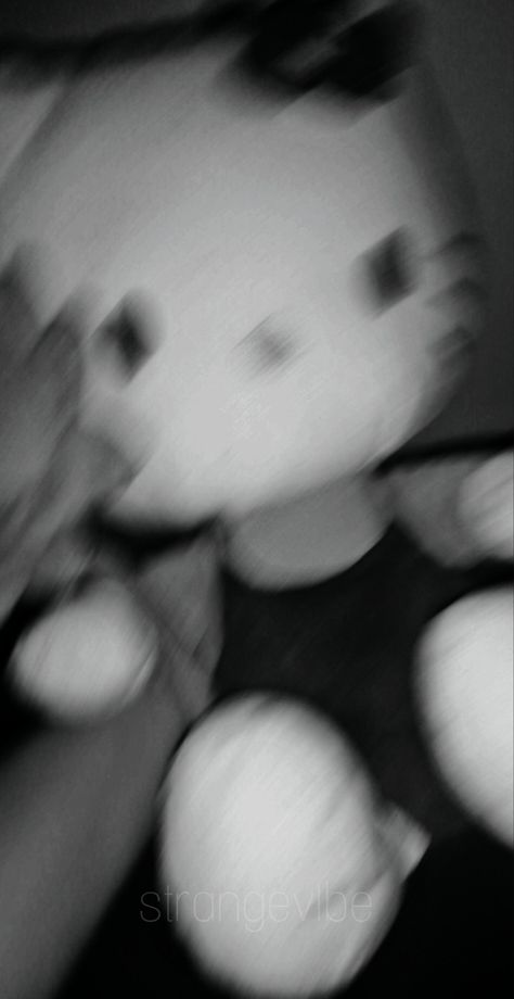 #hellokitty #sanrio #dark #blurry #aesthetic Dark Blurry Pfp, Hello Kitty Blurry Wallpaper, Blurry Y2k Wallpaper, Grunge Blurry Aesthetic, Blurry Pfp Aesthetic, Dark Blurry Aesthetic Wallpaper, Dark Blurry Wallpaper, Blurry Star Wallpaper, Hello Kitty Blurry