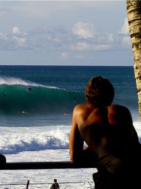 go to the beach Girl Surfing, Style Surf, Swimming Party, Surf Photography, Surf Fishing, Surfer Style, Surf Lifestyle, Beach Swimming, Beach Surf