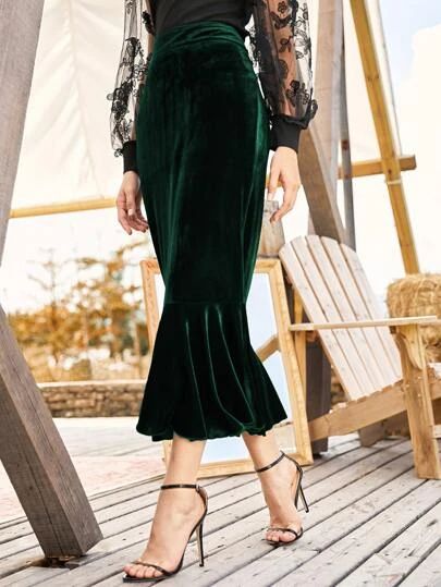 Velvet Midi Skirt, Emerald Green Velvet, Taffeta Skirt, Ball Skirt, Bodycon Midi Skirt, Evening Skirts, Fishtail Skirt, High Waisted Pencil Skirt, Bodycon Skirt