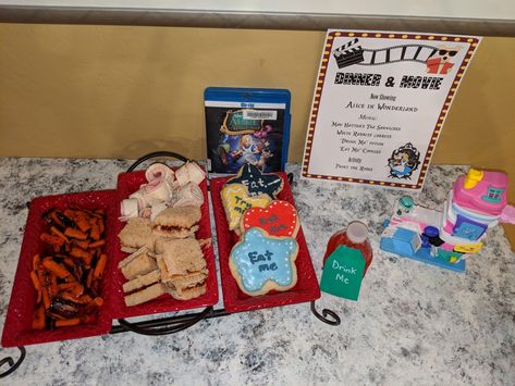 Alice In Wonderland Dinner And A Movie, Alice In Wonderland Movie Night, Disney Movie Night Snacks, Disney Movie Themed Dinner, Disney Meals, Alice Movie, Alice In Wonderland Movie, Themed Meals, Disney Themed Movie Night