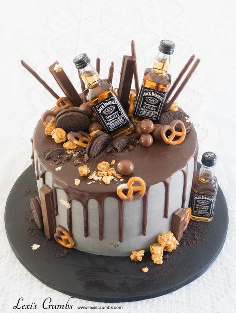 30th Cake For Men, 21st Cake For Guys, 36 Birthday Cake, Jack Daniels Torte, 30th Birthday Cake For Men, Guy Cakes, Birthday Cake Ideas For Men, 21st Birthday Cake For Guys, 30th Birthday Cakes For Men