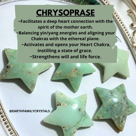 Chrysoprase Crystal, Chalcedony Crystal, Crystal Clusters, Earth Gift, State Of Grace, Green Chalcedony, Witchy Stuff, Crystal Healing Stones, Crystal Meanings