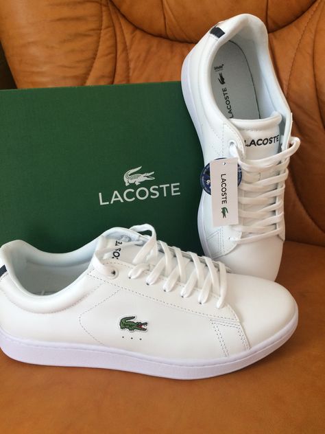 Lacoste Sneakers Outfit, Lacoste Aesthetic, Lacoste Shoes Women, Fashion Models Men, Lacoste Sneakers, Lacoste Shoes, White Casual Shoes, Sneakers Outfit, Sneakers Men Fashion