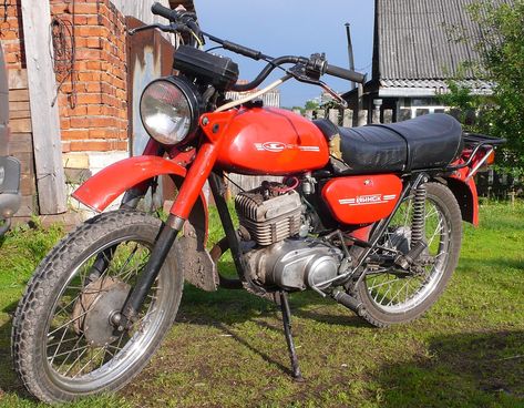 https://flic.kr/p/4Za83P | Minsk - motorcycle | Russia 2008 Rusty Motorcycle, Soviet Cars, Rat Motorcycle, Minsk Belarus, Soviet Motorcycle, Motorcycles And Scooter, Minsk