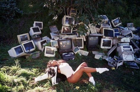 Sza Singer, Twitter Header Photos, Cover Wallpaper, Mac Wallpaper, Header Photo, Aesthetic Images, Laptop Wallpaper, Room Posters, New Wall