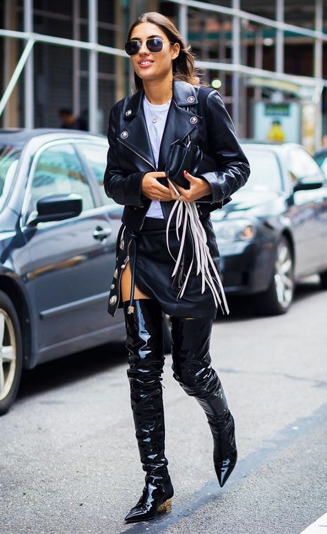 Leather jackets look even more cool-girl when paired with over-the-knee boots. Patent Boots Outfit, Trendy Outfits Jeans, Over The Knee Boot Outfit, Toxic Vision, Boots Outfits, Patent Boots, Trendy Outfits Winter, Thigh Boots, Rock Chic