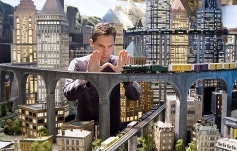 Famous Movie Scenes That Were Actually AMAZING Miniatures - Wow Gallery Metropolis Superman, Film Harry Potter, Model Train Table, Famous Movie Scenes, Model Training, Superman Returns, Train Miniature, Model Train Sets, Epic Movie