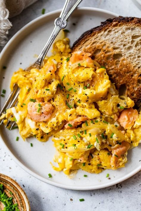 Lox and Eggs with Onions, also called a LEO scramble takes “ordinary” scrambled eggs to “gourmet” in about 15 minutes! #breakfast #healthybreakfast