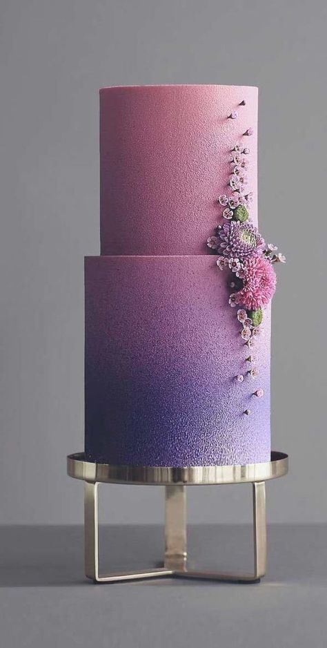 Wedding Cake Purple Ombre, Hexagon Wedding Cake, Princess Baby Shower Cake, 2 Tier Wedding Cake, Cakes Pretty, Ombré Cake, Pink Ombre Cake, 2 Tier Wedding Cakes, Cake Unique