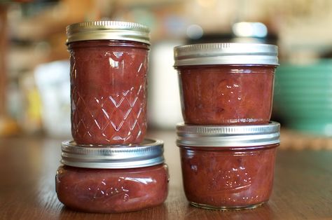 Paleo Jam, Canning Jams, Canning Granny, Plum Preserves, Preserving Recipes, Pear Jam, Aip Desserts, Canning Jam, Plum Jam