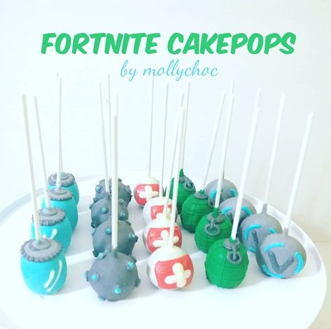 Fortnite Cake Pops Ideas, Fortnite Cakepops, Fortnite Cake Pops, Fortnight Party, Fortnite Cake, Fortnite Party, Themed Treats, Video Games Birthday Party, Fortnite Birthday