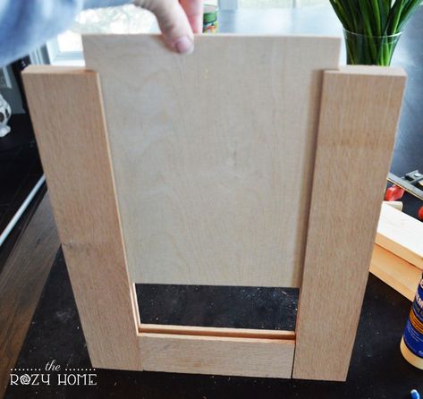 Diy Shaker Cabinet Doors, Diy Shaker Cabinets, Diy Cupboards, Shaker Cabinet Doors, Building Kitchen Cabinets, Diy Cabinet Doors, Cabinets Ideas, Shaker Doors, Hemma Diy