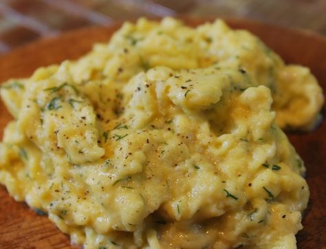 Creamy Scrambled Eggs with Dill - maybe substitute whipped cottage cheese since I never have mascarpone? Dill Recipes, Creamy Scrambled Eggs, Scrambled Eggs Recipe, Chips Ahoy, Baked Shrimp, Eggs Recipe, Mascarpone Cheese, What's For Breakfast, Healthy Work Snacks