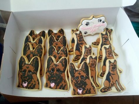 German shepherd cookies for my daughters 14th birthday!!!!!! Birthday Party Ideas For Teens, Party Ideas For Teens, Princess Theme Cake, Ideas For Birthday Party, Paw Cookies, Seventh Birthday, Dog First Birthday, Cookies Party, 18th Cake