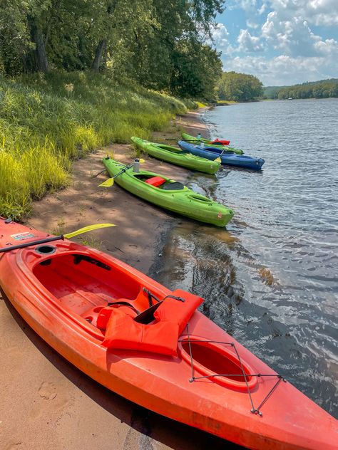 kayaking canoeing water summer fun colors summer ideas Athletic Girls, Canoe And Kayak, Summer Ideas, Canoeing, Kayaks, Paddle Boarding, Christmas List, Kayaking, Summer Fun