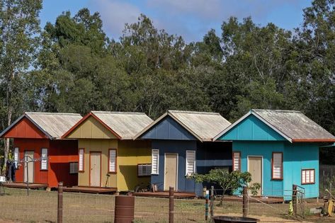 Shed House Village, Family Tiny Home Village, Family Village Plans, Pocket Neighborhood, Alternative Living, Tiny House Village, House Village, Tiny House Community, Building A Tiny House