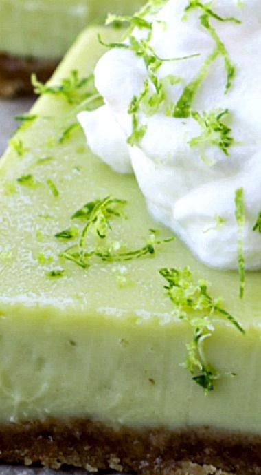 Desserts With Lime, Dessert With Lime, Deserts With Lime, Lime Bars Recipe Easy, Coconut Lime Bars, Lime Dessert Recipes, Mini Desert, Lime Dessert, Easy Key Lime Pie