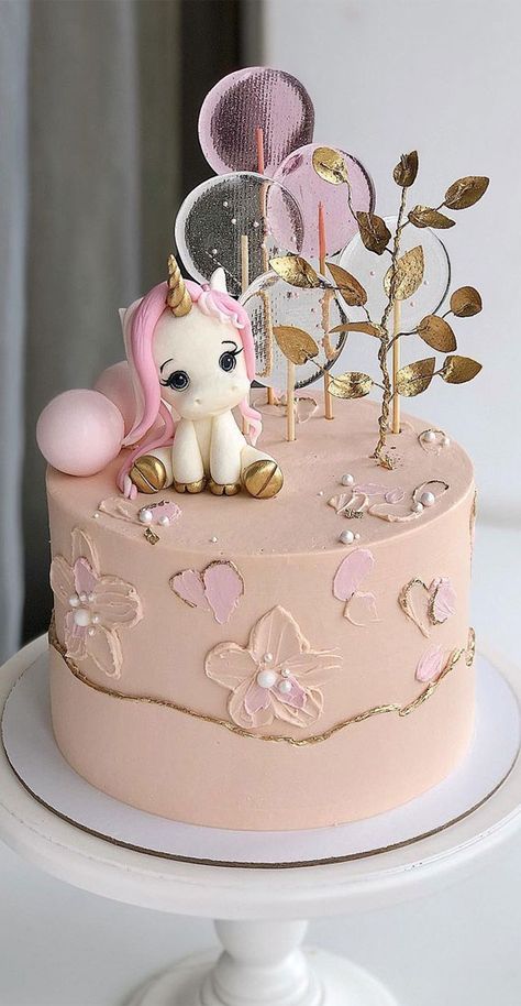 6. Pink Cake with gold tree, sphere & unicorn These days, celebration cakes are all about unique designs and attractive decorations. When it comes to... Special Cake Design, Unicorn Sheet Cake, Unicorn Birthday Cake Ideas, Unicorn Cake Design, Cake Designs For Girl, Cake With Gold, Cake Turntable, Candy Birthday Cakes, Cream Bag