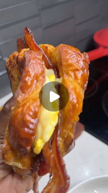 Lee M.Ed on Instagram: "French Toast Sandwich!  Would you try this? French toast instructions in are my highlights? #frenchtoastsandwich" French Toast Sandwich Breakfast, French Toast Breakfast Sandwich, Chicken And French Toast, French Toast Sandwich, French Toast Breakfast, Cinnamon French Toast, Toast Sandwich, Breakfast Sandwich, Street Food