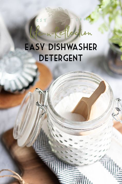 Diy Dishwasher Detergent, Homemade Dishwasher Detergent, Detergent Recipe, Koti Diy, Deep Cleaning Hacks, Essential Oils Cleaning, Washing Soda, Dish Detergent, Homemade Cleaning Products