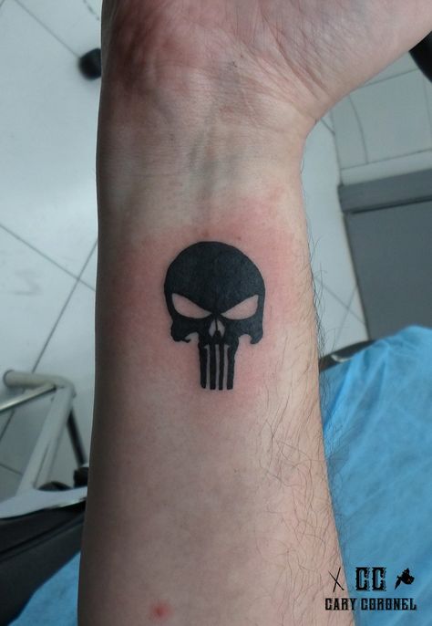 The Punisher Tattoo, Punisher Skull Tattoo, Spartan Helmet Tattoo, Punisher Tattoo, Soldier Tattoo, Cross Tattoo For Men, Military Tattoos, Marvel Tattoos, Silhouette Tattoos