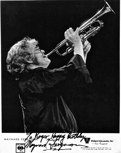 A birthday gift to Roger Ingram from Maynard Ferguson Trumpet Pictures, Trumpet Player, 50s Musicians, Man Playing Trumpet, Maynard Ferguson, Jazz Trumpet, Trumpet Players, All That Jazz, Jazz Musicians