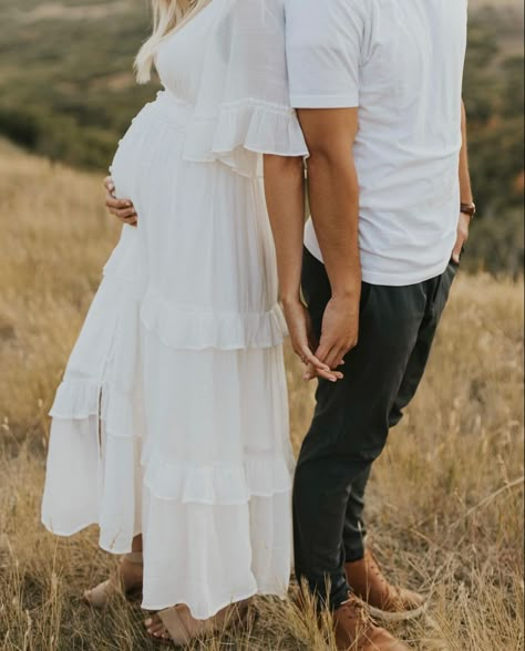 Maternity Sonogram Photography, Maternity Photography Short Dress, Vineyard Maternity Photoshoot, White Dress Maternity Shoot With Husband, Winery Maternity Pictures, White Dress Maternity Pictures, Maternity Photography White Dress, Maternity Shoot White Dress, Maternity Photos White Dress